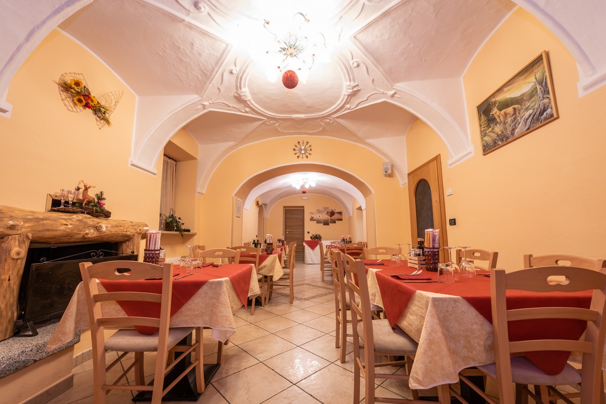 ALBERGO-BAR-RISTORANTE-CAMPEGGIO CASAVECCHIA di Merli Giuliano & C. SNC | Il ristorante